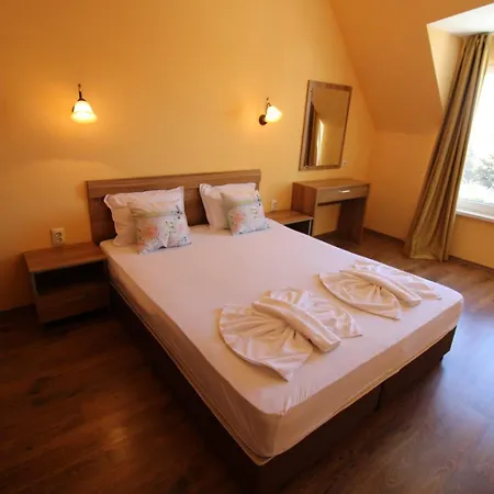 Апартаменты Horizont - Menada Солнечный берег