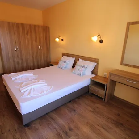 公寓 Horizont - Menada